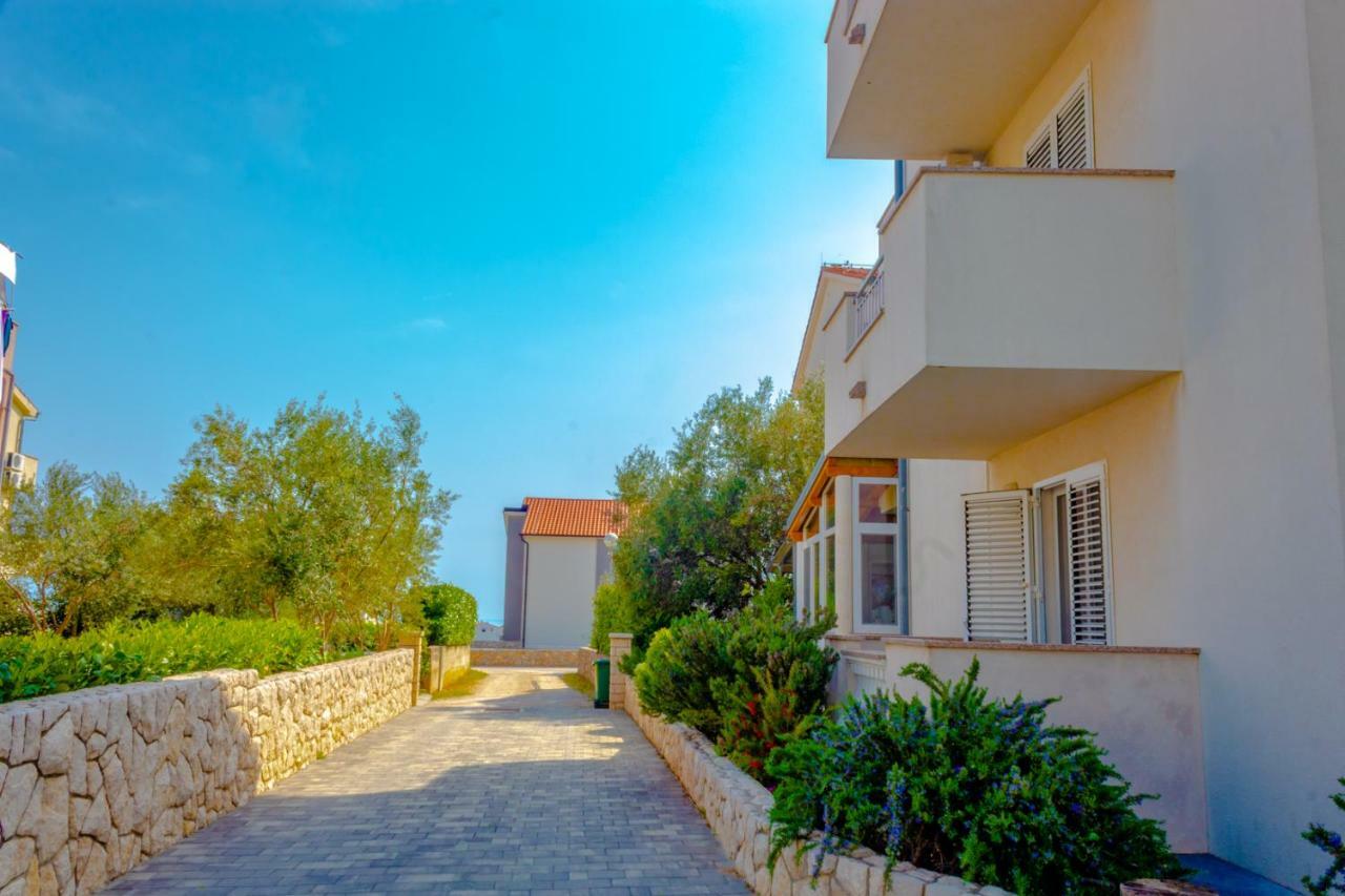 Apartments in Krk Krk Town Exterior foto